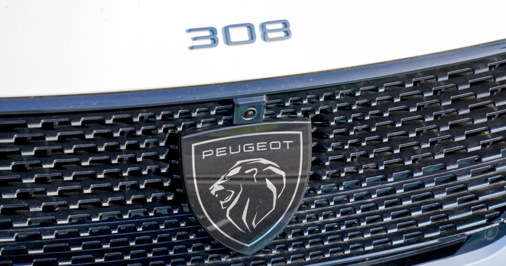 peugeot-e-308